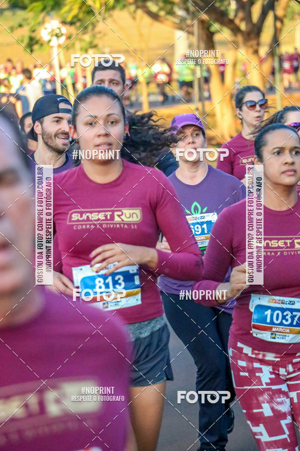 Buy your photos of the eventSunset Run 2019 on Fotop