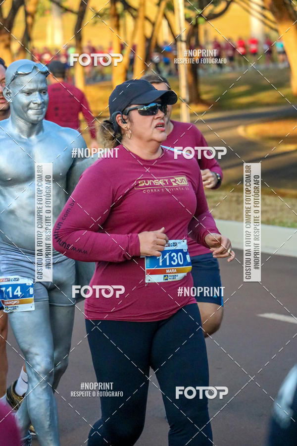 Buy your photos of the eventSunset Run 2019 on Fotop