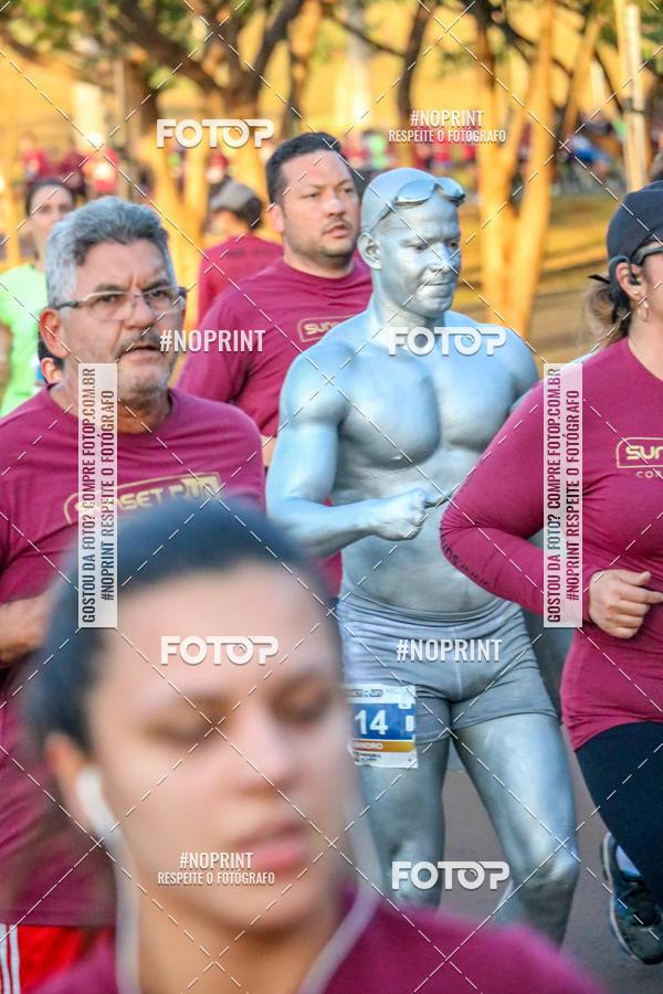 Buy your photos of the eventSunset Run 2019 on Fotop