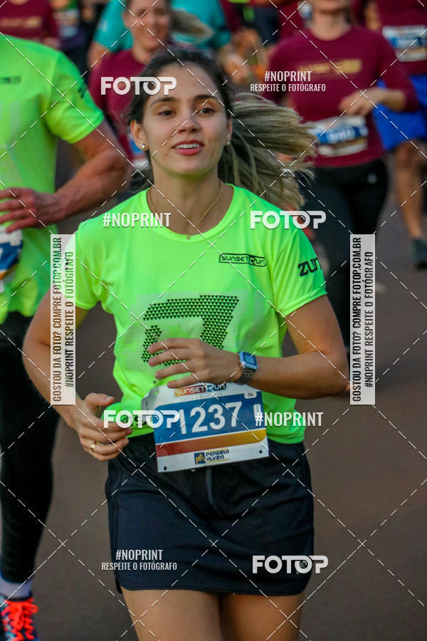 Buy your photos of the eventSunset Run 2019 on Fotop