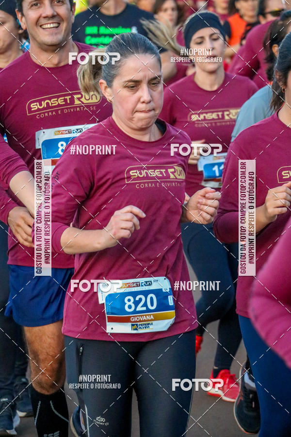 Buy your photos of the eventSunset Run 2019 on Fotop