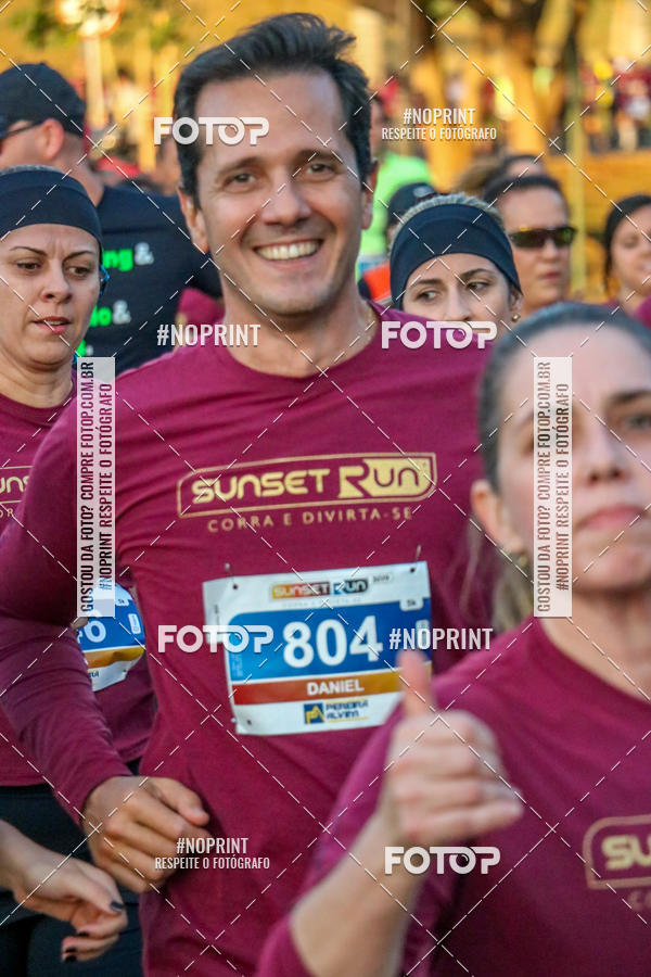 Buy your photos of the eventSunset Run 2019 on Fotop