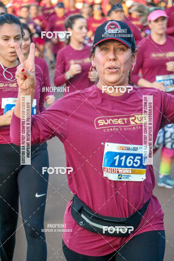 Buy your photos of the eventSunset Run 2019 on Fotop