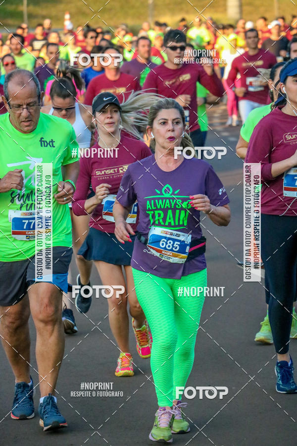 Buy your photos of the eventSunset Run 2019 on Fotop