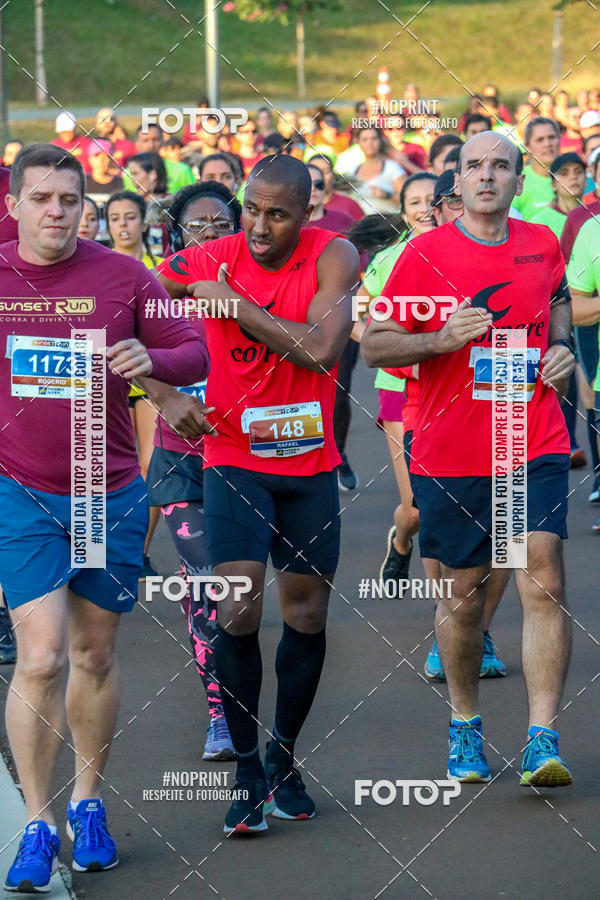 Buy your photos of the eventSunset Run 2019 on Fotop