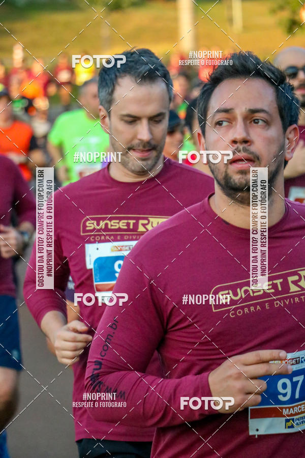 Buy your photos of the eventSunset Run 2019 on Fotop