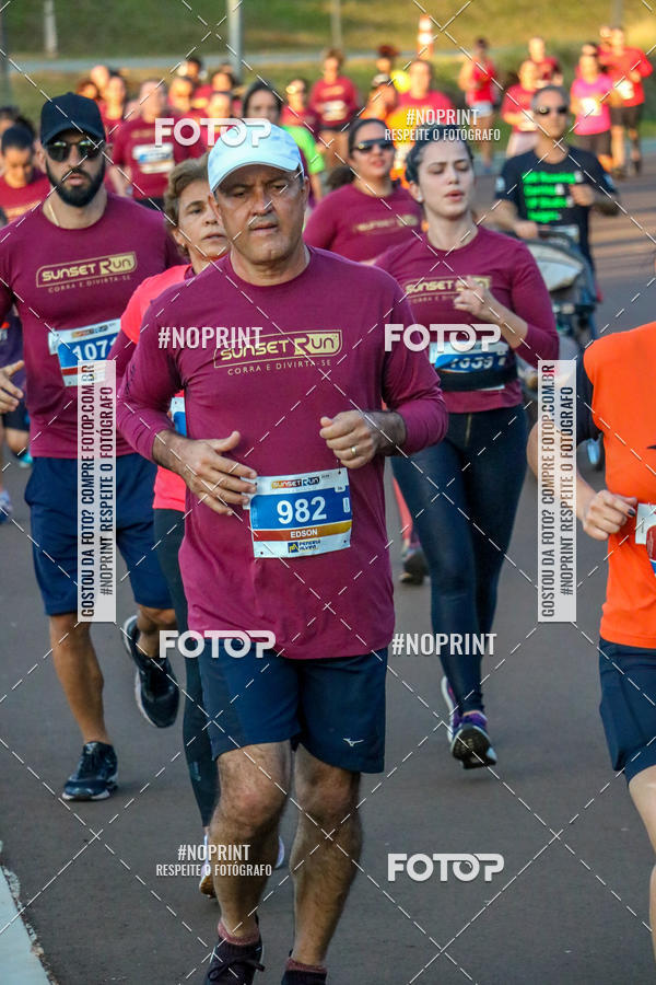 Buy your photos of the eventSunset Run 2019 on Fotop