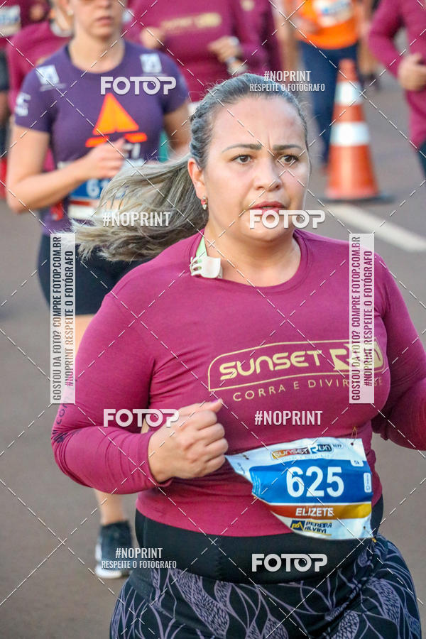 Buy your photos of the eventSunset Run 2019 on Fotop
