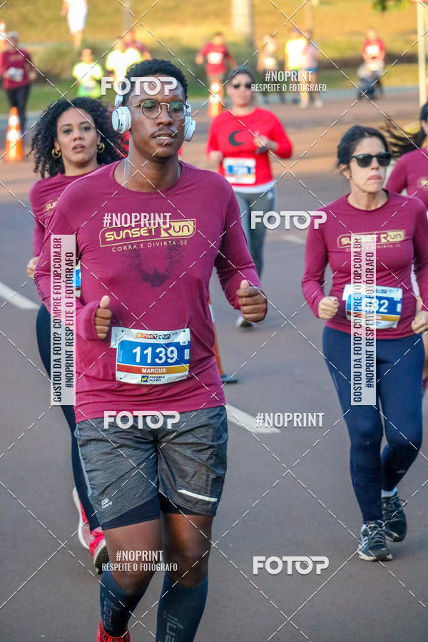 Buy your photos of the eventSunset Run 2019 on Fotop