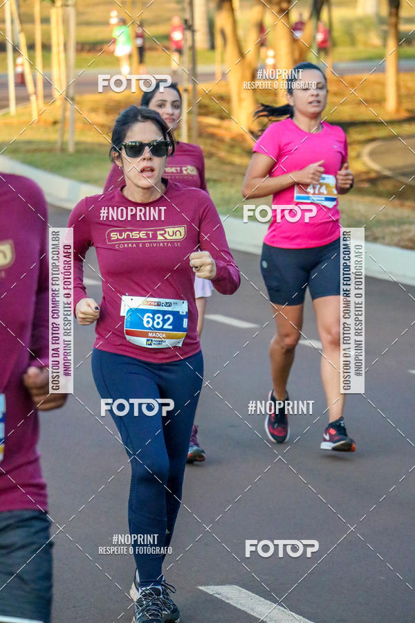 Buy your photos of the eventSunset Run 2019 on Fotop