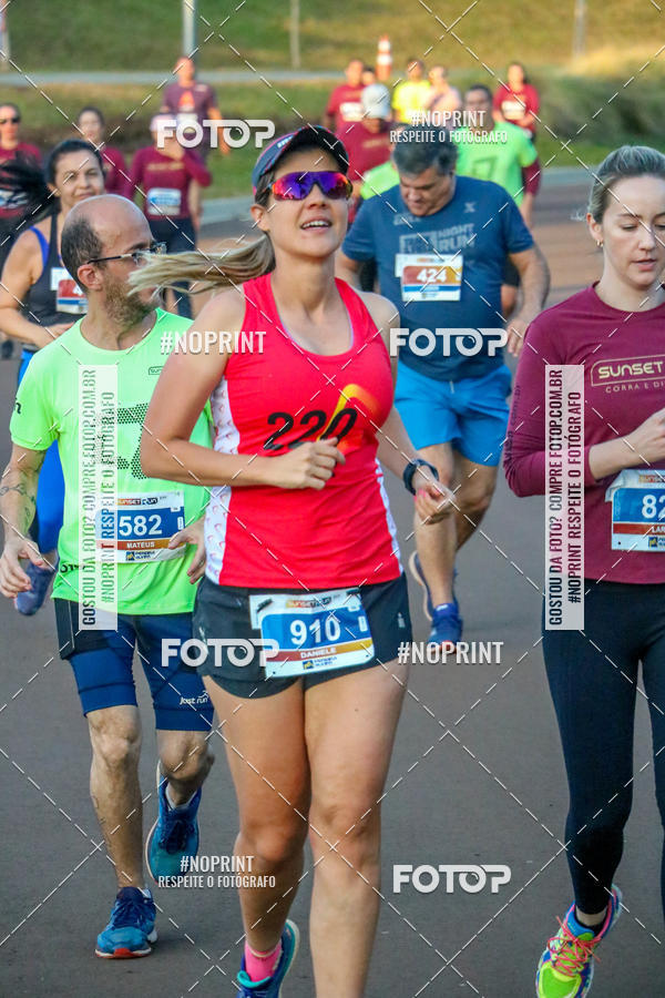 Buy your photos of the eventSunset Run 2019 on Fotop