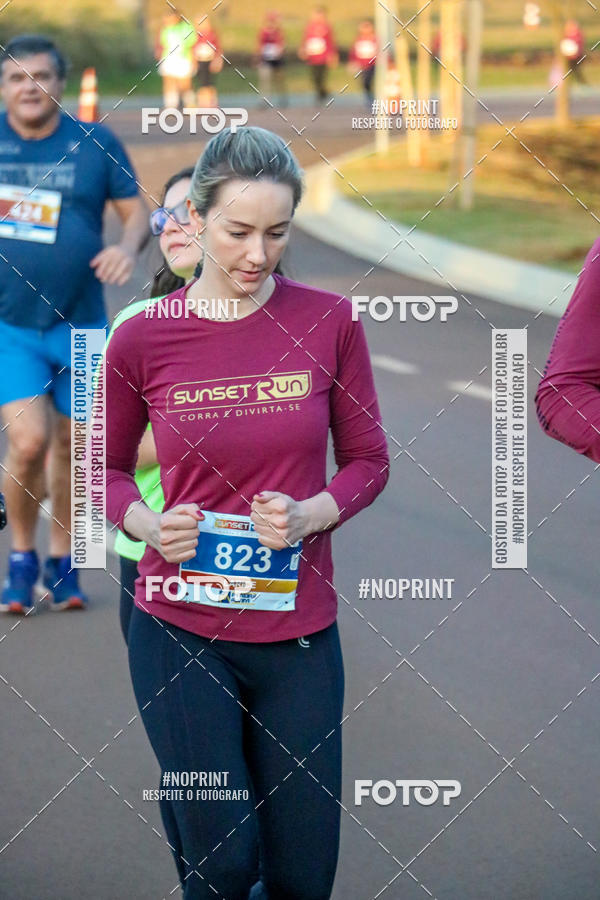 Buy your photos of the eventSunset Run 2019 on Fotop