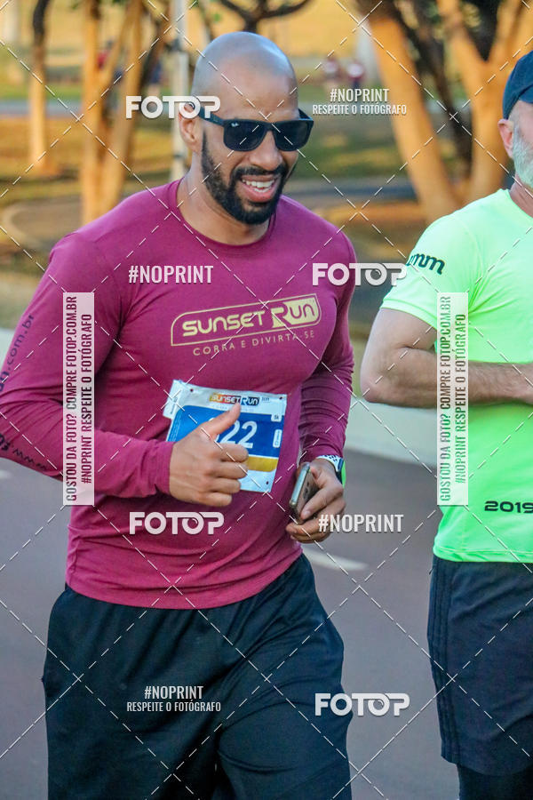 Buy your photos of the eventSunset Run 2019 on Fotop