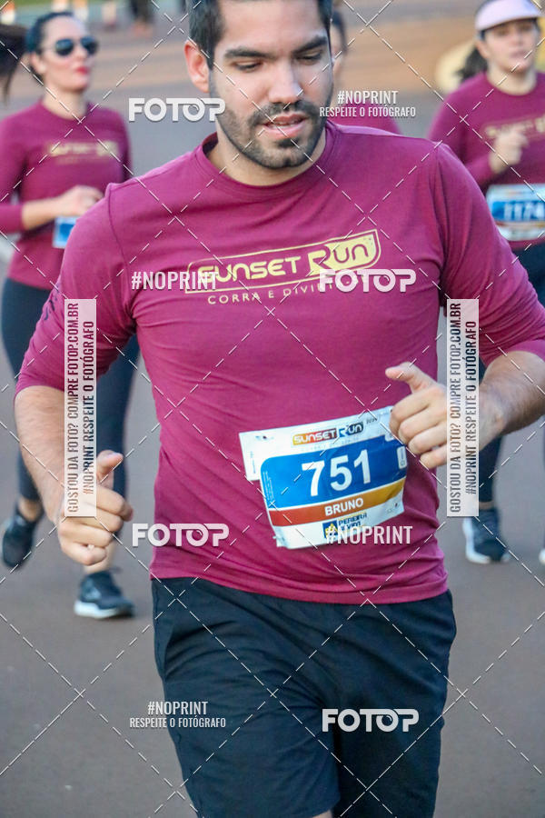 Buy your photos of the eventSunset Run 2019 on Fotop