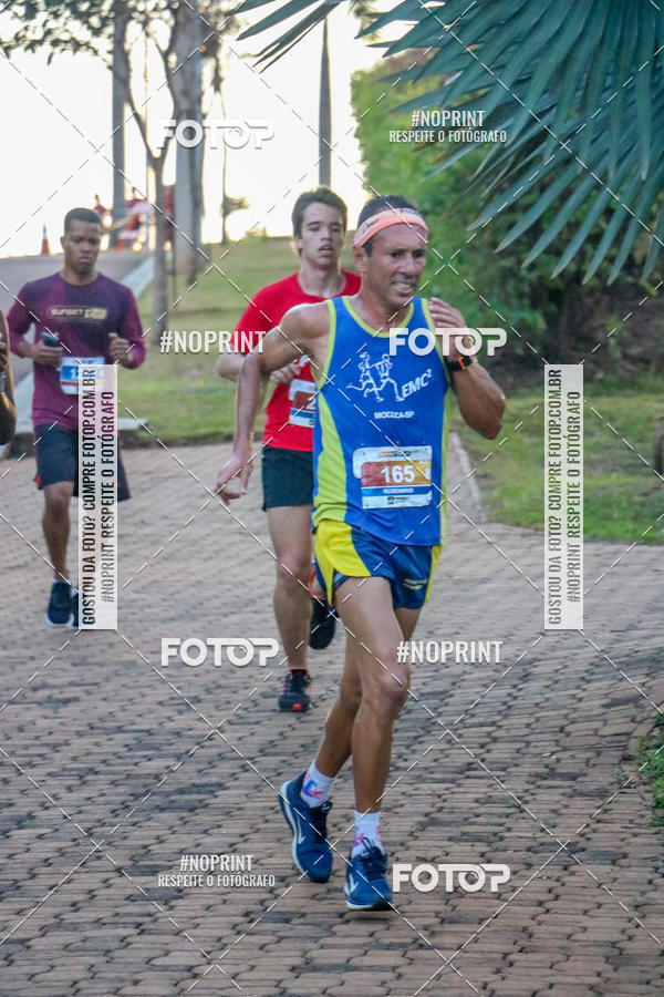 Buy your photos of the eventSunset Run 2019 on Fotop