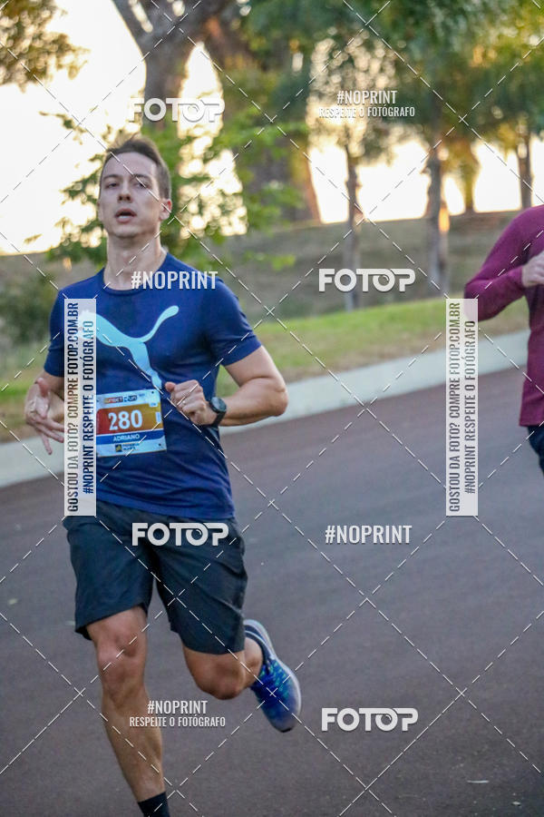 Buy your photos of the eventSunset Run 2019 on Fotop