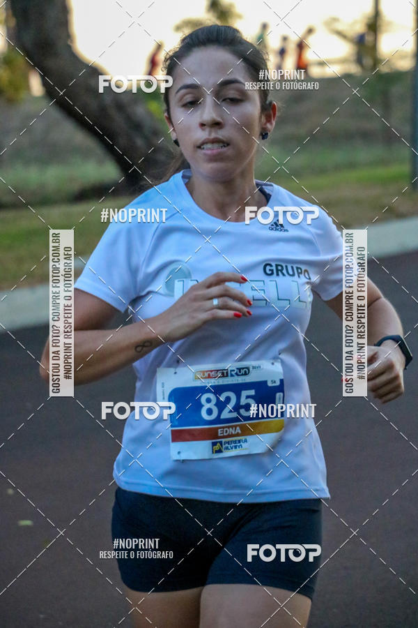Buy your photos of the eventSunset Run 2019 on Fotop
