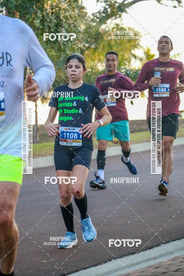 Buy your photos of the eventSunset Run 2019 on Fotop