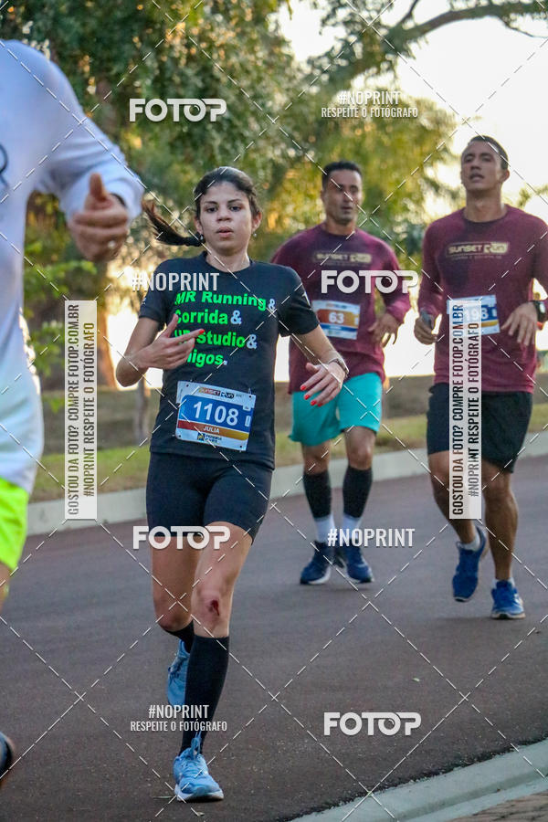 Buy your photos of the eventSunset Run 2019 on Fotop