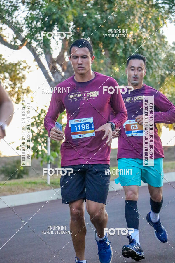 Buy your photos of the eventSunset Run 2019 on Fotop