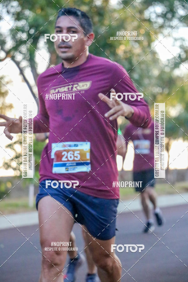 Buy your photos of the eventSunset Run 2019 on Fotop