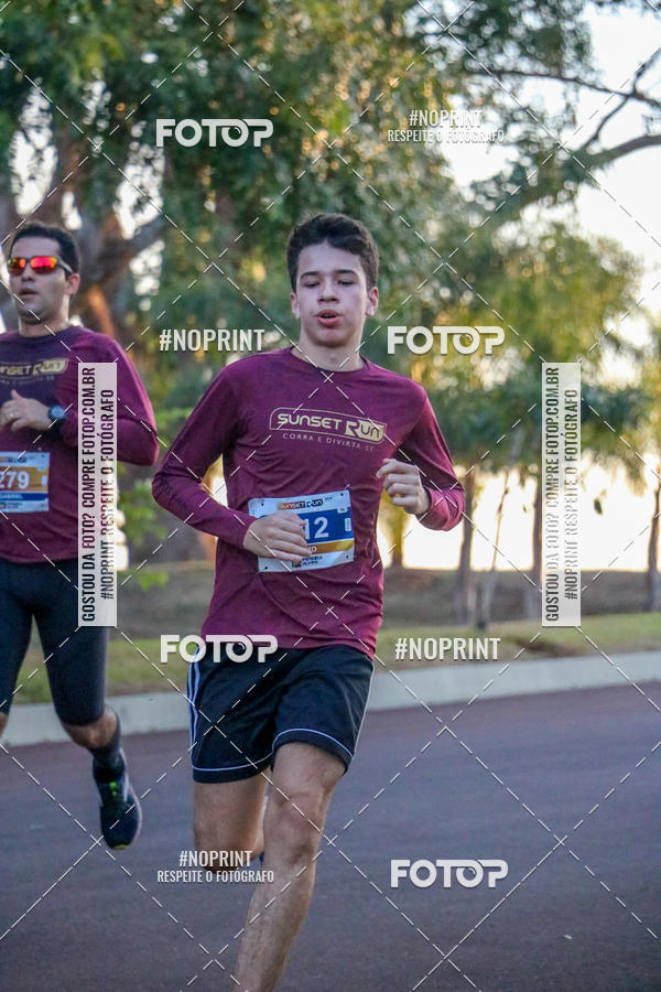 Buy your photos of the eventSunset Run 2019 on Fotop
