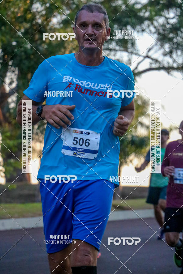 Buy your photos of the eventSunset Run 2019 on Fotop