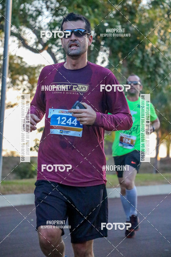Buy your photos of the eventSunset Run 2019 on Fotop