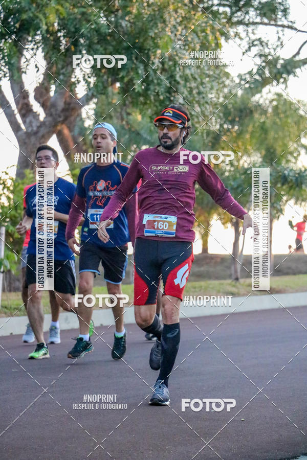 Buy your photos of the eventSunset Run 2019 on Fotop