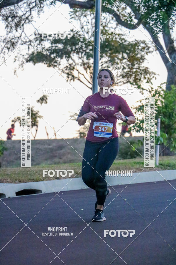 Buy your photos of the eventSunset Run 2019 on Fotop