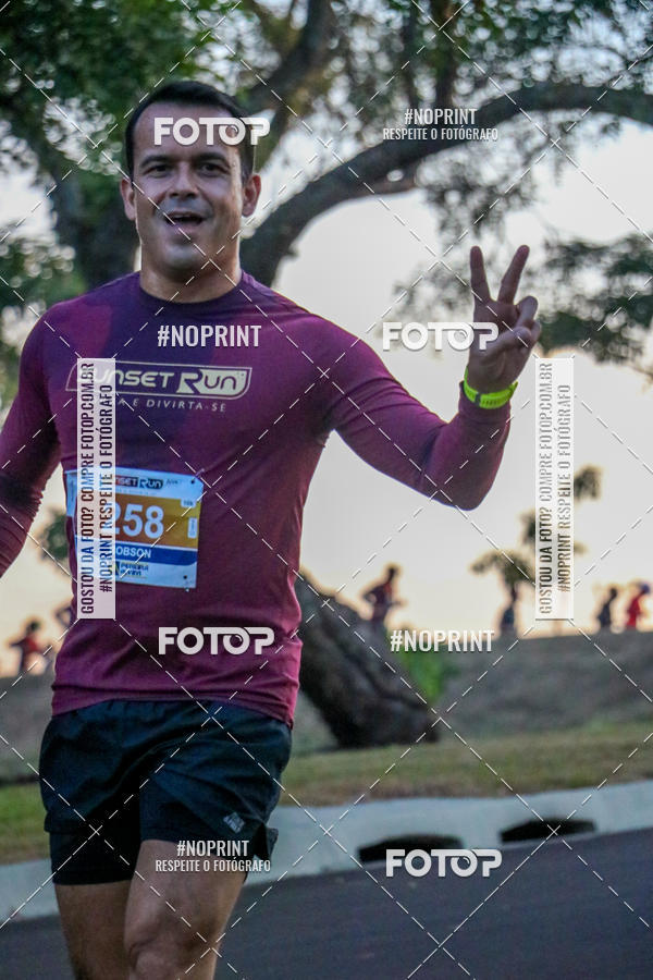 Buy your photos of the eventSunset Run 2019 on Fotop