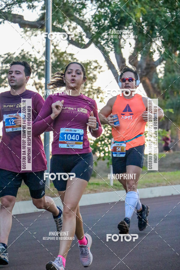 Buy your photos of the eventSunset Run 2019 on Fotop