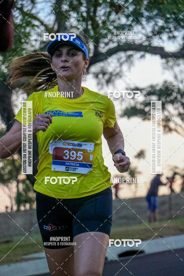Buy your photos of the eventSunset Run 2019 on Fotop