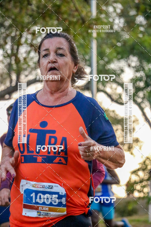 Buy your photos of the eventSunset Run 2019 on Fotop