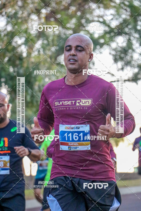 Buy your photos of the eventSunset Run 2019 on Fotop