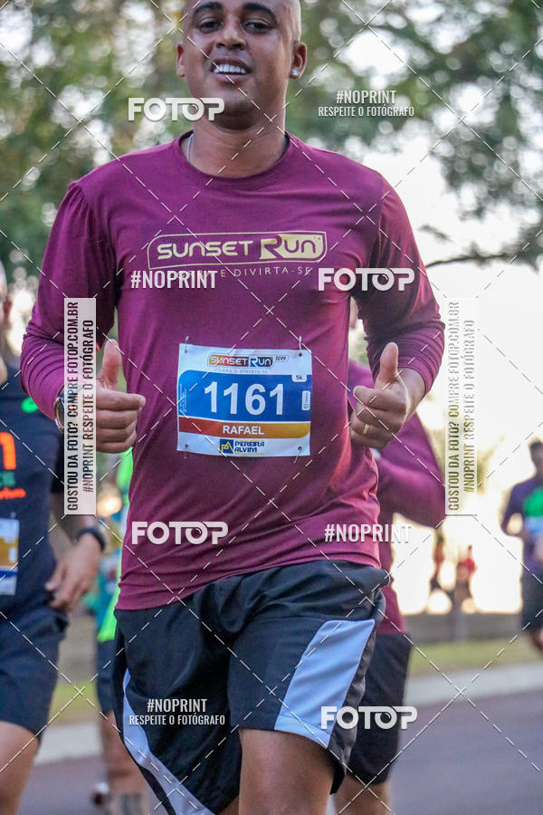 Buy your photos of the eventSunset Run 2019 on Fotop