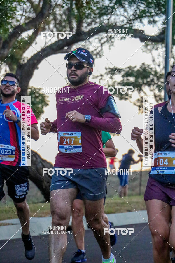 Buy your photos of the eventSunset Run 2019 on Fotop