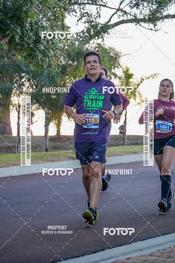 Buy your photos of the eventSunset Run 2019 on Fotop
