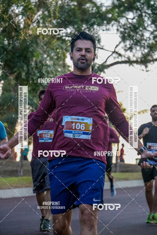 Buy your photos of the eventSunset Run 2019 on Fotop