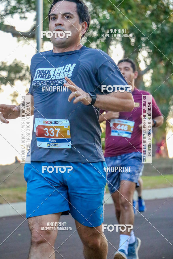 Buy your photos of the eventSunset Run 2019 on Fotop