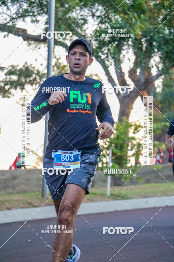 Buy your photos of the eventSunset Run 2019 on Fotop
