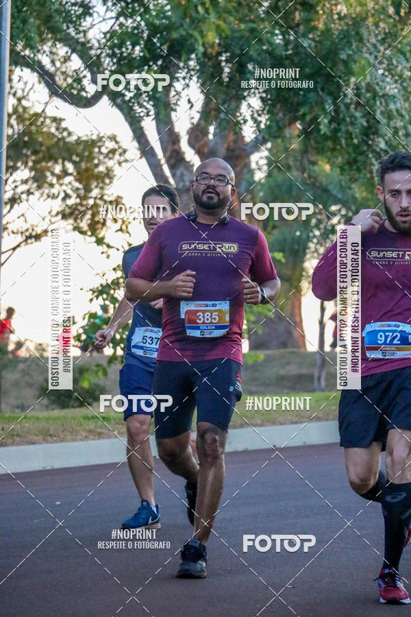 Buy your photos of the eventSunset Run 2019 on Fotop
