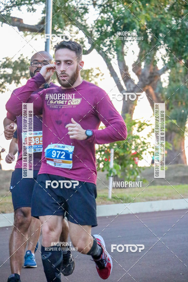 Buy your photos of the eventSunset Run 2019 on Fotop