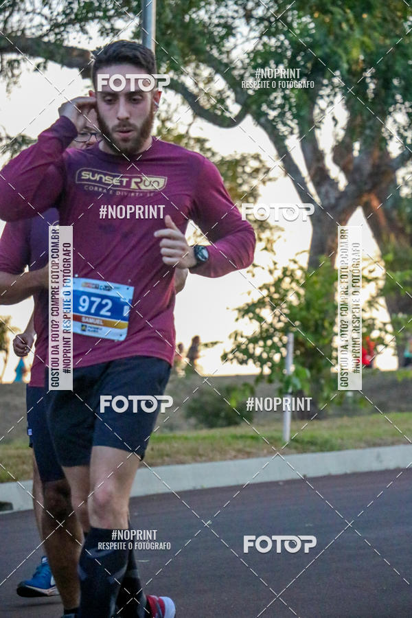 Buy your photos of the eventSunset Run 2019 on Fotop