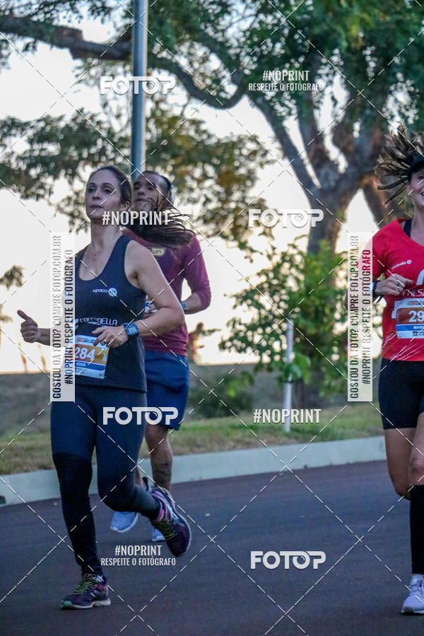 Buy your photos of the eventSunset Run 2019 on Fotop