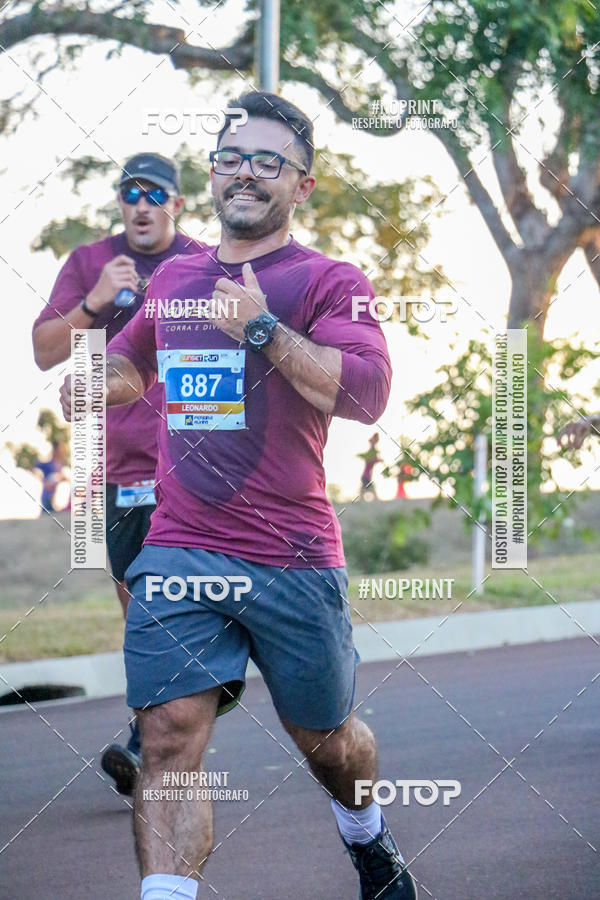 Buy your photos of the eventSunset Run 2019 on Fotop