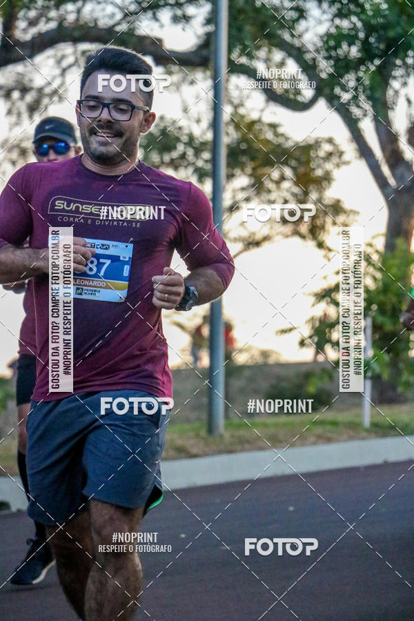 Buy your photos of the eventSunset Run 2019 on Fotop