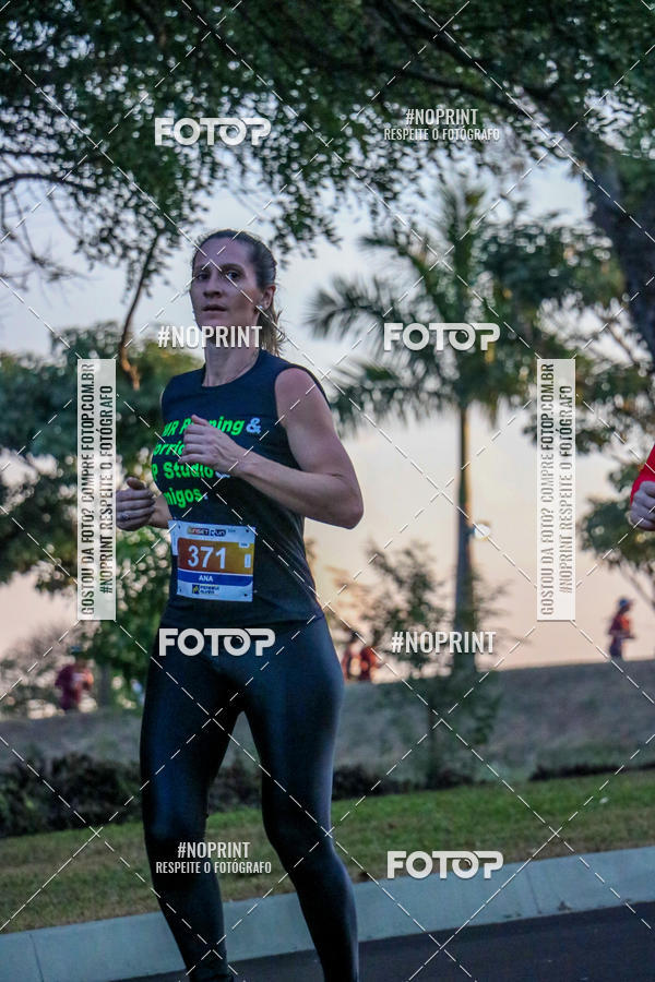 Buy your photos of the eventSunset Run 2019 on Fotop