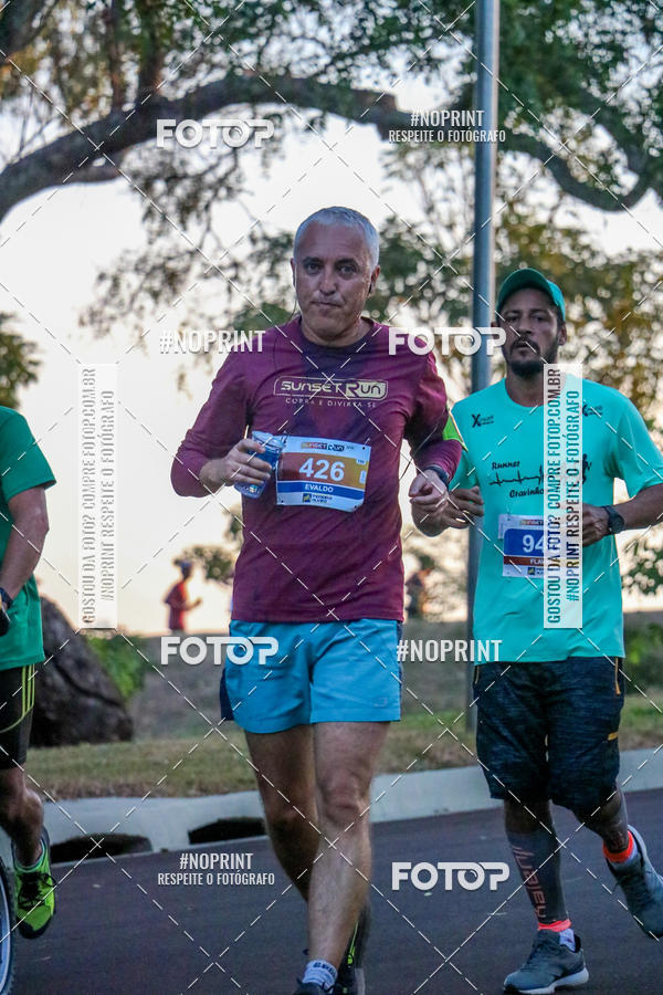 Buy your photos of the eventSunset Run 2019 on Fotop