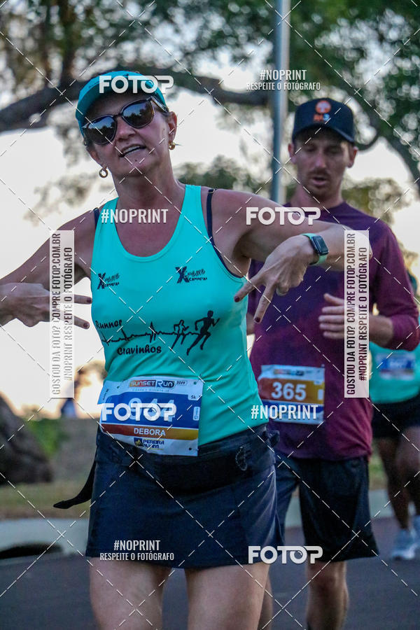Buy your photos of the eventSunset Run 2019 on Fotop